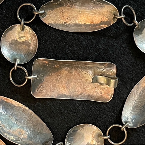 AUTHENTIC NATIVE AMERICAN STERLING SILVER AND TURQUOISE CONCHO BELT 🔥VINTAGE - Picture 6 of 11